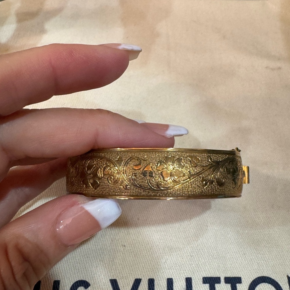 Antique Gold filled antique engraved bangle